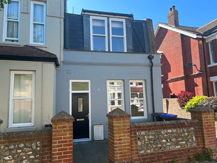 1 Bedroom House To Rent In A Wyke Avenue, Worthing, West Sussex, BN11