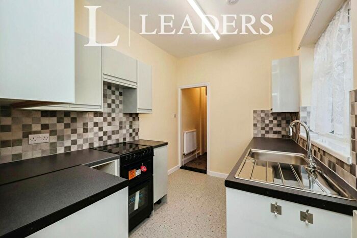 3 Bedroom Terraced House To Rent In Hampshire Street, PO1