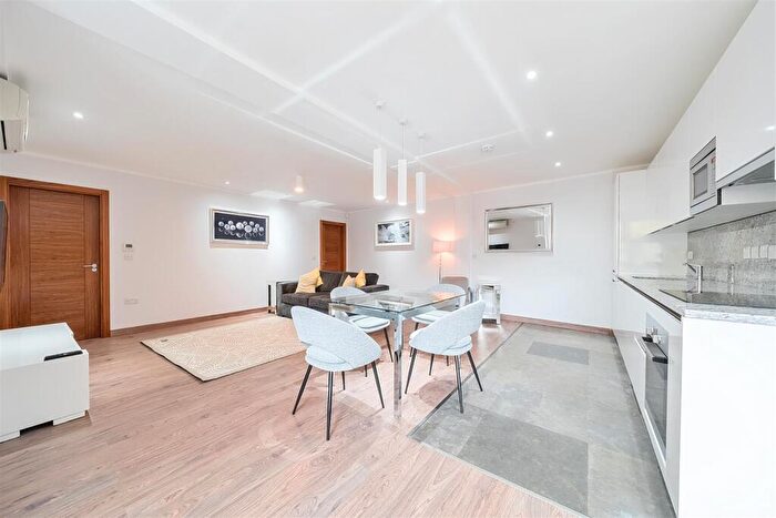 2 Bedroom Apartment To Rent In Maygrove Road, London, NW6