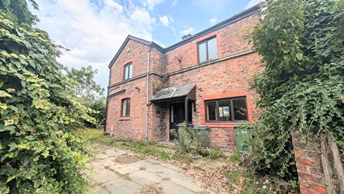 3 Bedroom Detached House For Sale In Mersey Lane South, Birkenhead, CH42