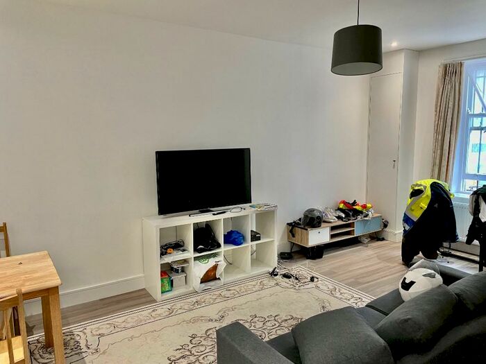 1 Bedroom Flat To Rent In Craven Park Road, London, NW10