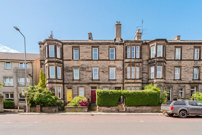 3 Bedroom Flat For Sale In / Willowbrae Road, Willowbrae, Edinburgh, EH8