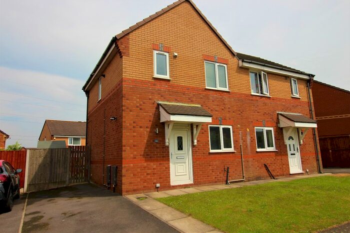 2 Bedroom Semi-Detached House To Rent In Elmridge Crescent, Blackpool, Lancashire FY2