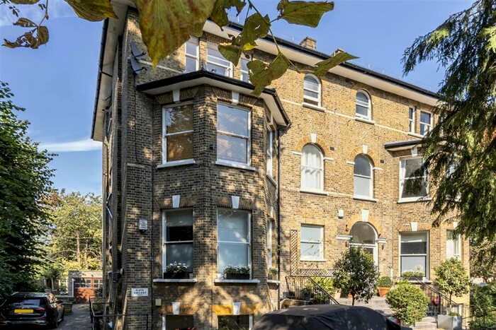 1 Bedroom Flat To Rent In Eltham Road, London, SE12