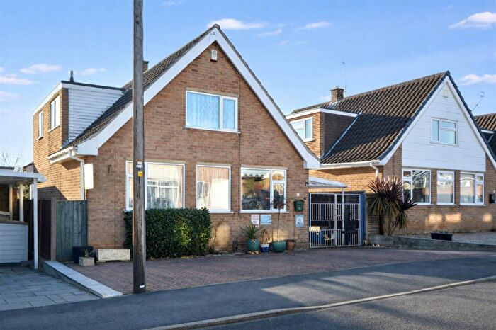 4 Bedroom Detached House For Sale In Oakfield Drive, Sandiacre, NG10