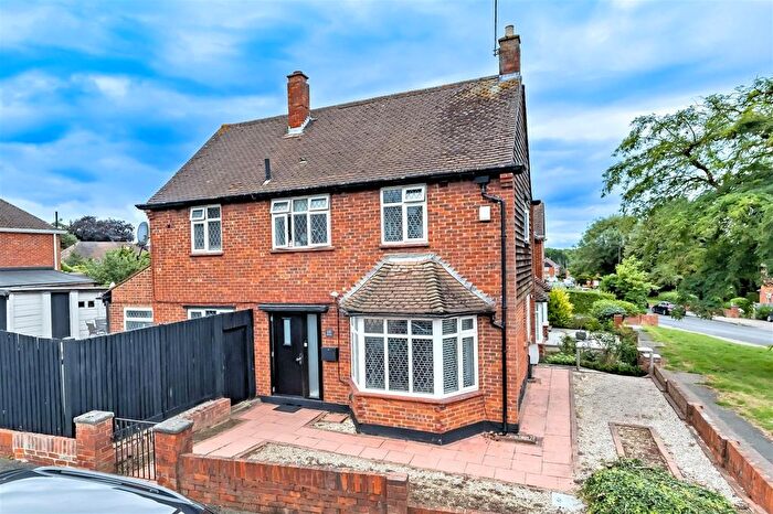 4 Bedroom End Of Terrace House For Sale In Upper Swaines, Epping, CM16