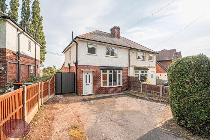 3 Bedroom Semi-Detached House For Sale In Cliff Boulevard, Kimberley, Nottingham, NG16