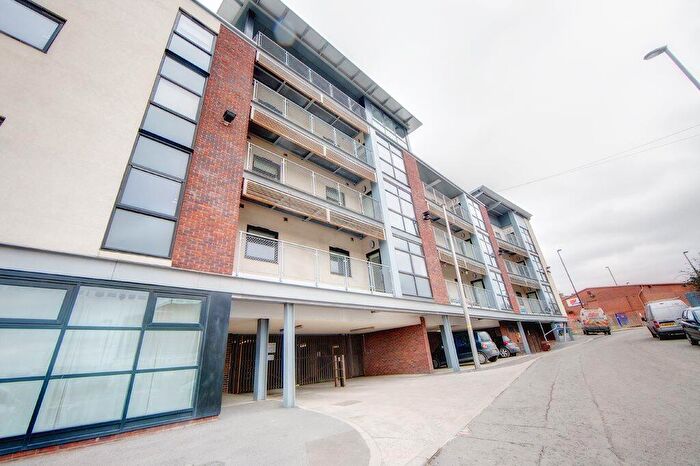 1 Bedroom Flat To Rent In Citipeaks, East Quayside, Newcastle Upon Tyne, NE6