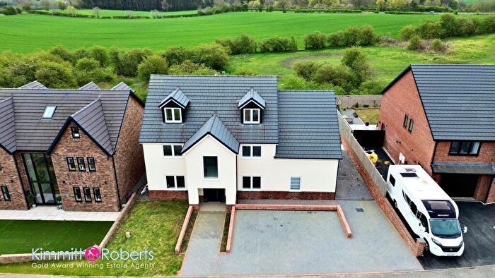 5 Bedroom Detached House For Sale In Dunelm Stables, Thornley, Durham, DH6