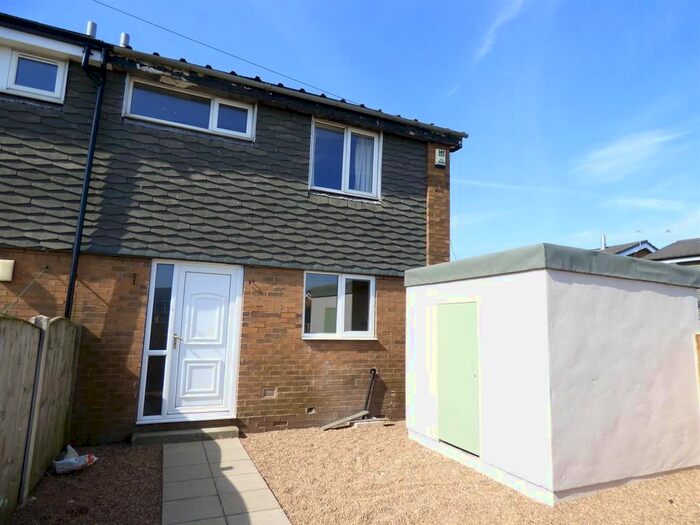 2 Bedroom Semi-Detached House To Rent In Chequers Close, Pontefract, WF8