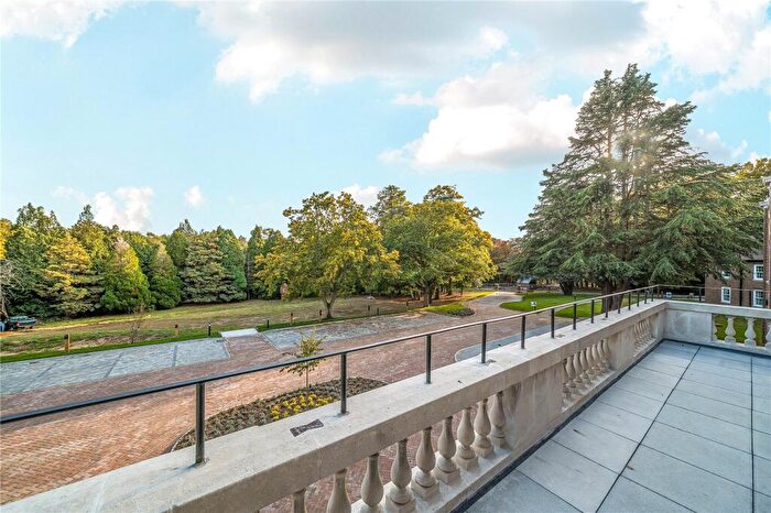 2 Bedroom Apartment For Sale In Brunswick Road, Deepcut, Camberley, Surrey, GU16