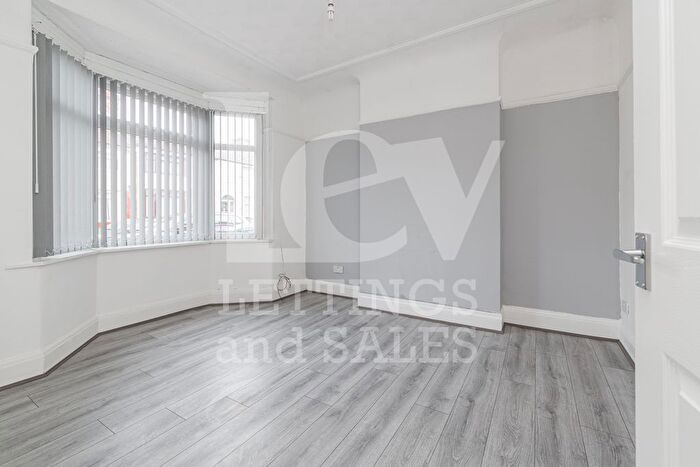 4 Bedroom Terraced House To Rent In Dovercliffe Road, Liverpool, L13