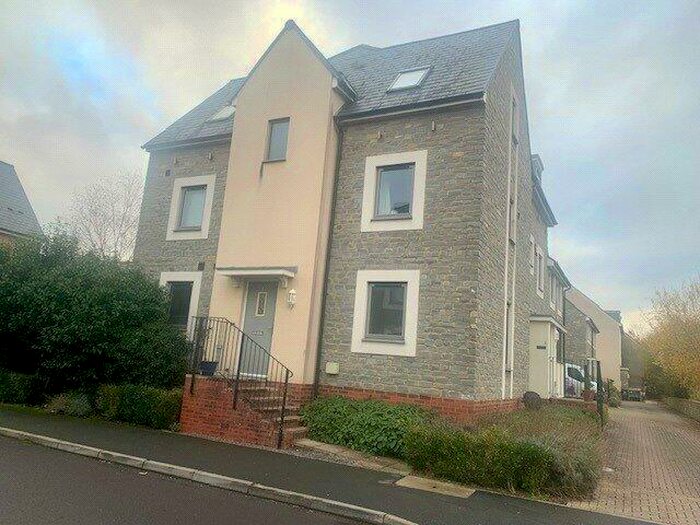 4 Bedroom Semi-Detached House To Rent In Thompson Road, Wells, Somerset, BA5