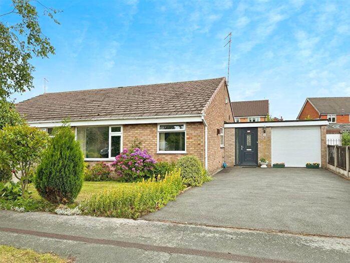 2 Bedroom Semi-Detached Bungalow For Sale In Poplar Close, Congleton, CW12