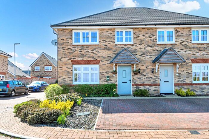 4 Bedroom Semi-Detached House For Sale In Hampshire Road, Royston, SG8