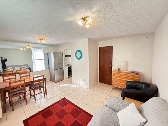 1 Bedroom Flat To Rent In Elmore Close, Wembley, HA0