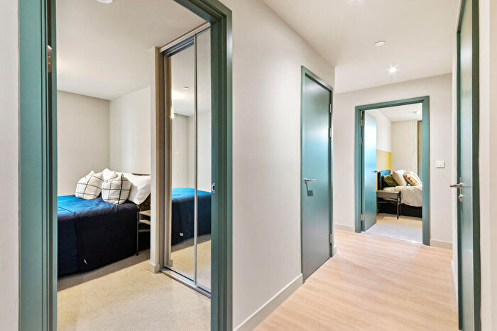 2 Bedroom Apartment To Rent In Apartment Haft Works, Soho Yard, S3