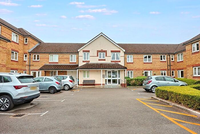 1 Bedroom Flat For Sale In Flat Mclay Court, St. Fagans Road, Cardiff, South Glamorgan, CF5