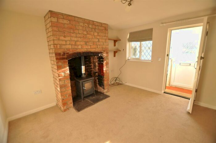 1 Bedroom End Of Terrace House To Rent In Court Road, Malvern, WR14