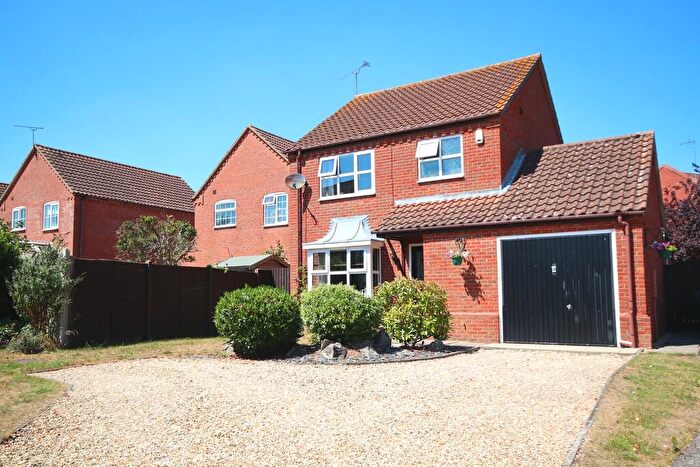 3 Bedroom Detached House For Sale In Saxon Way, Ingham, LN1