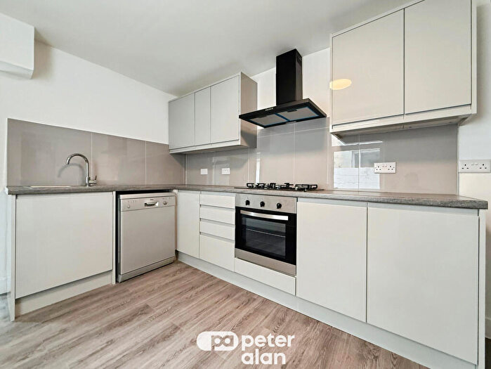 4 Bedroom House To Rent In Eyre Street, Cardiff, CF24