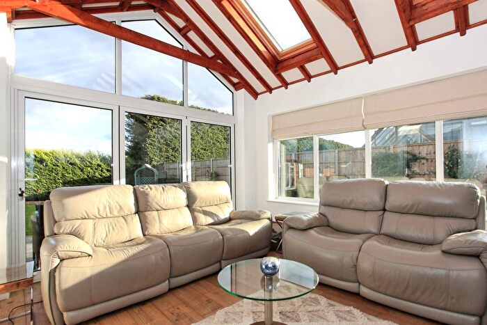 4 Bedroom Detached House For Sale In Plank Drove, Crowland, Peterborough, PE6