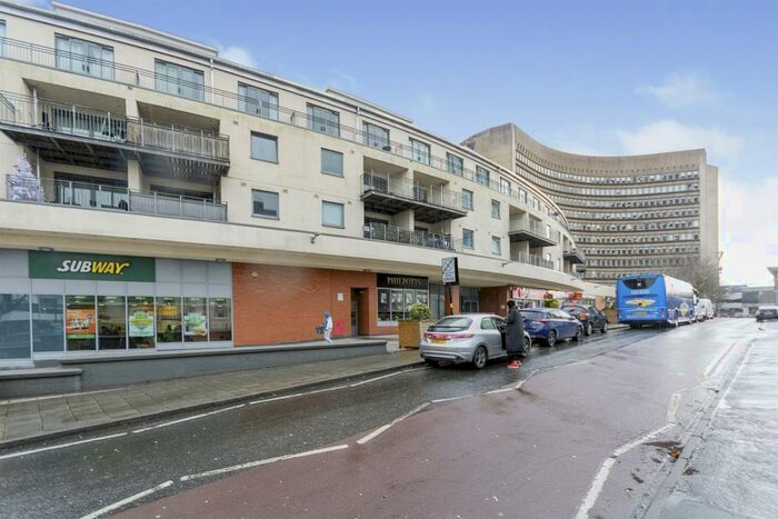 2 Bedroom Flat To Rent In Francis Road, Edgbaston, Birmingham, B16