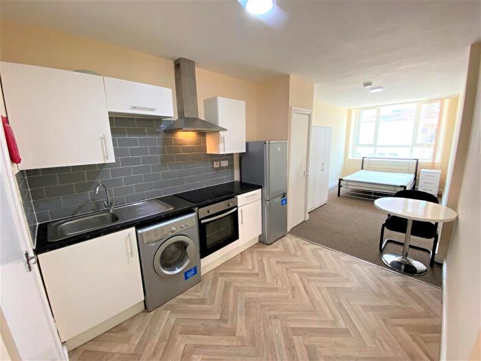 Studio To Rent In Charles Street, Leicester, LE1