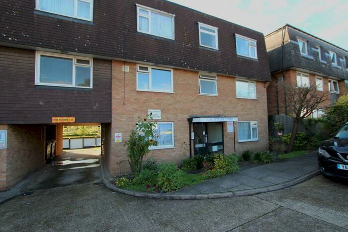 1 Bedroom Flat To Rent In Jubilee Court, Preston Road, HA3