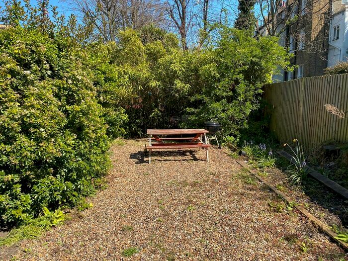 1 Bedroom Flat To Rent In Stockwell Road, Stockwell, SW9