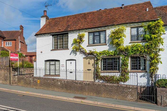 2 Bedroom End Of Terrace House To Rent In Strawberry Cottage, Park Road, Chesham, HP5