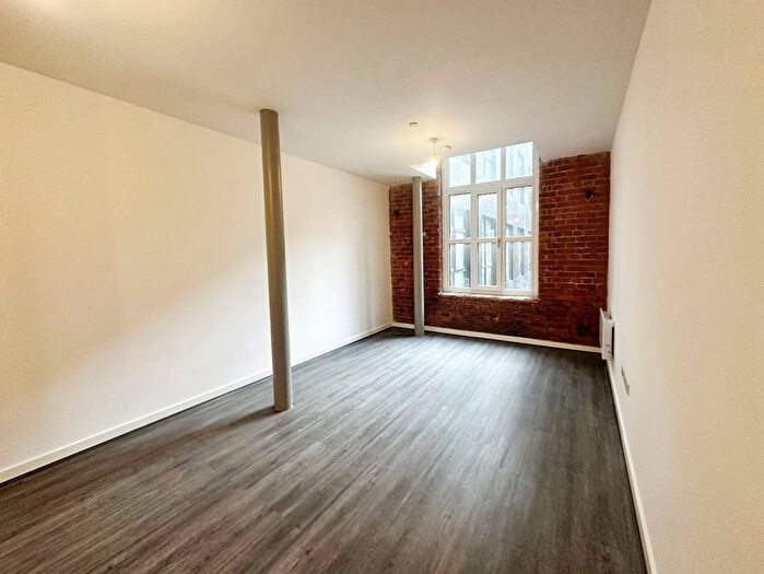 2 Bedroom Flat To Rent In Cotton Gardens, Union Mill, Vernon Street, Bolton, BL1