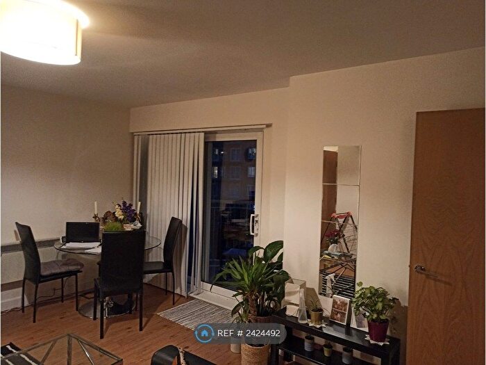 1 Bedroom Flat To Rent In Arctic House, London, NW9