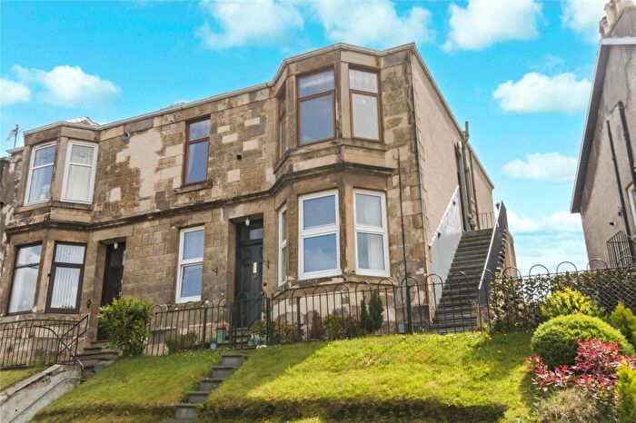 3 Bedroom Flat For Sale In Brachelston Street, Greenock, Renfrewshire, PA16
