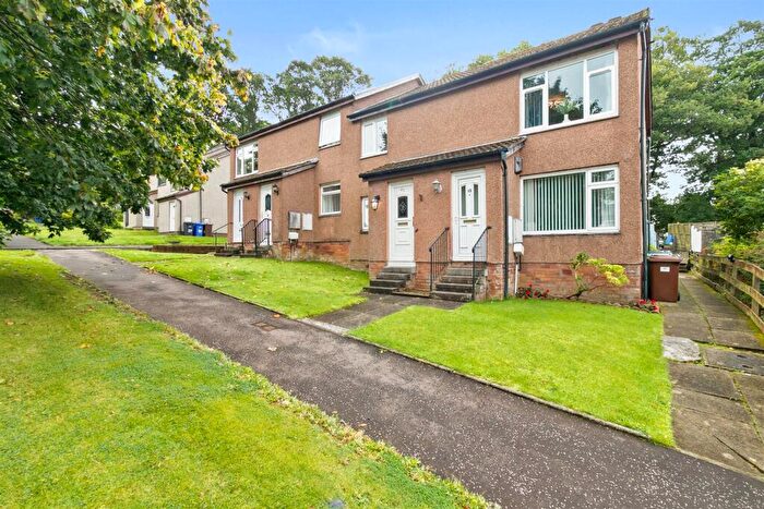 2 Bedroom Flat To Rent In Beechwood Drive, Alexandria, G83