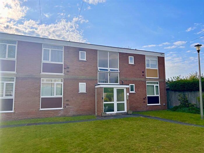 1 Bedroom Apartment For Sale In Stanley Close, Hall Green, Birmingham, B28