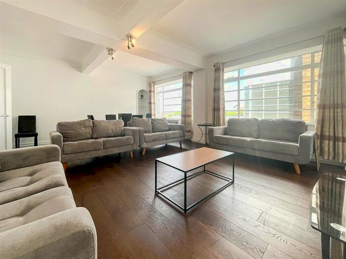 4 Bedroom Flat To Rent In Fursecroft, Brown Street, W1H