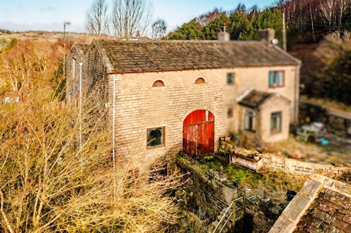 3 Bedroom Barn Conversion For Sale In Dean House Lane, Stainland, Halifax, HX4