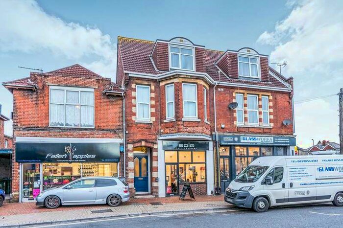 1 Bedroom Apartment To Rent In High Road, Swaythling, SO16