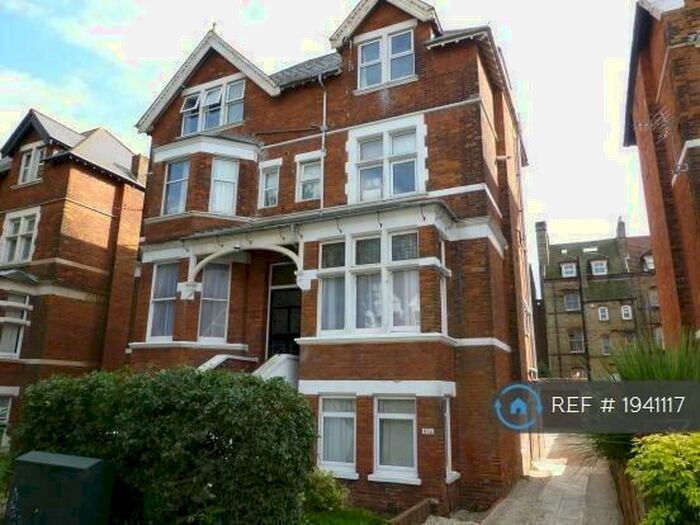 2 Bedroom Flat To Rent In Bouverie Road West, Folkestone, CT20