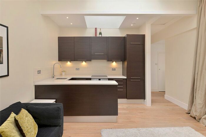 2 Bedroom Flat To Rent In Cleveland Square, Bayswater, Hyde Park, London, W2