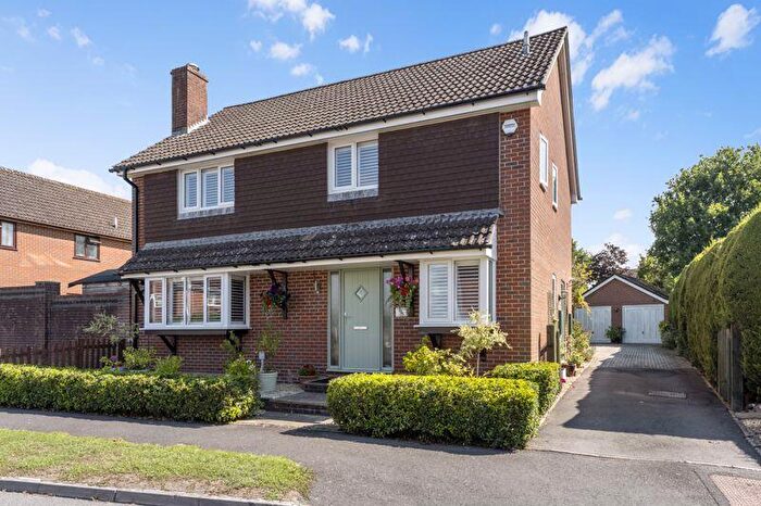 4 Bedroom Detached House For Sale In The Street, Motcombe, SP7