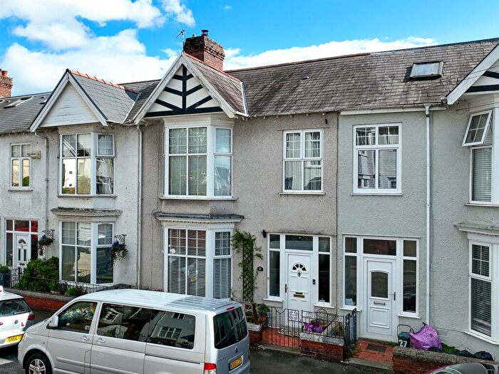 3 Bedroom Terraced House For Sale In Pinewood Road, Uplands, Swansea, SA2