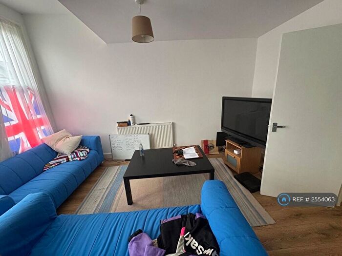 4 Bedroom Flat To Rent In Burrard Road, London, NW6