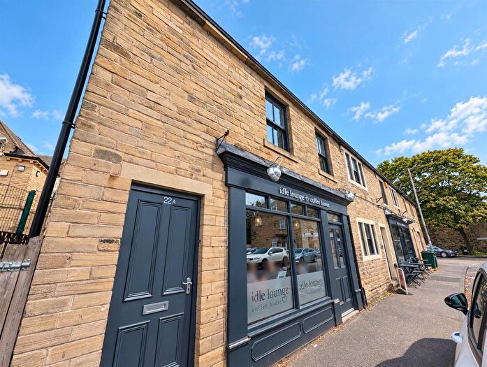 2 Bedroom Flat To Rent In Albion Road, Idle, BD10