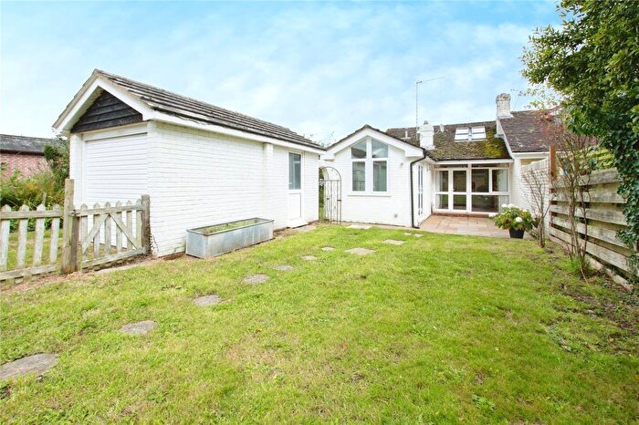 3 Bedroom Bungalow For Sale In High Street, Damerham, Fordingbridge, Hampshire, SP6
