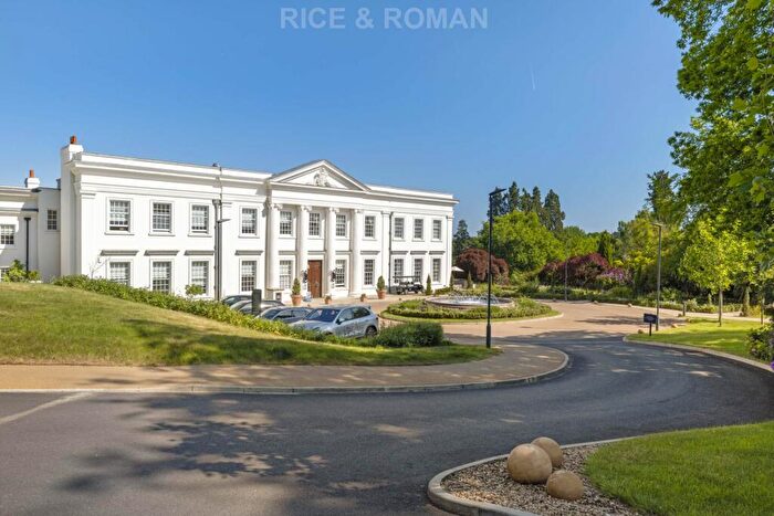 2 Bedroom Retirement Property For Sale In Sunningdale Park, Ascot, SL5