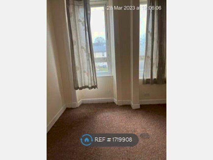 2 Bedroom Flat To Rent In Hawthorn Street, Glasgow, G22