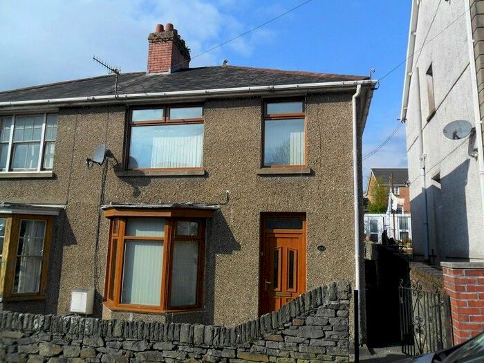 3 Bedroom Semi-Detached House To Rent In Quarr Road, Pontardawe, Swansea., SA8