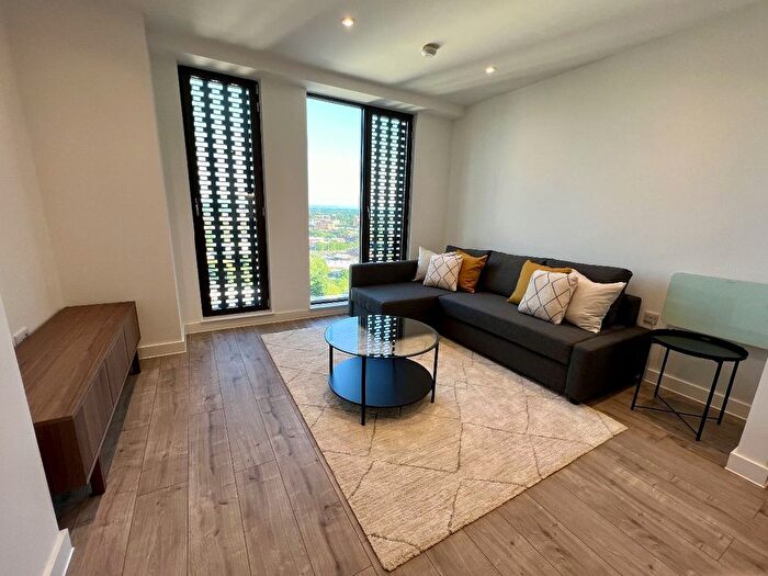 2 Bedroom Flat To Rent In Victoria House, Great Ancoats Street, Manchester, M4